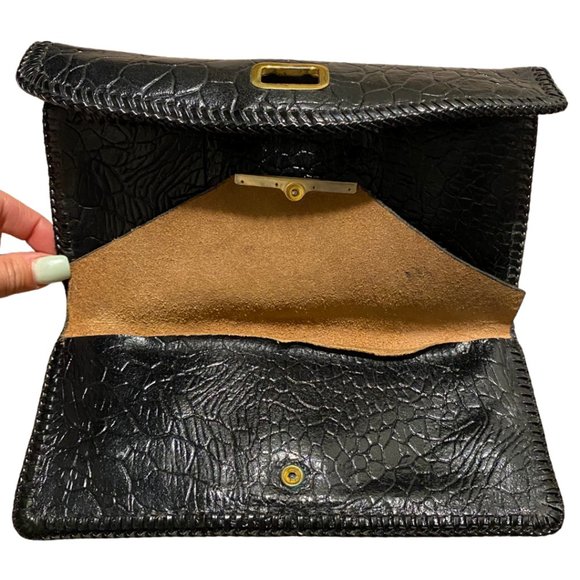 Vintage Black Leather Wallet 🖤 - Picture 3 of 5